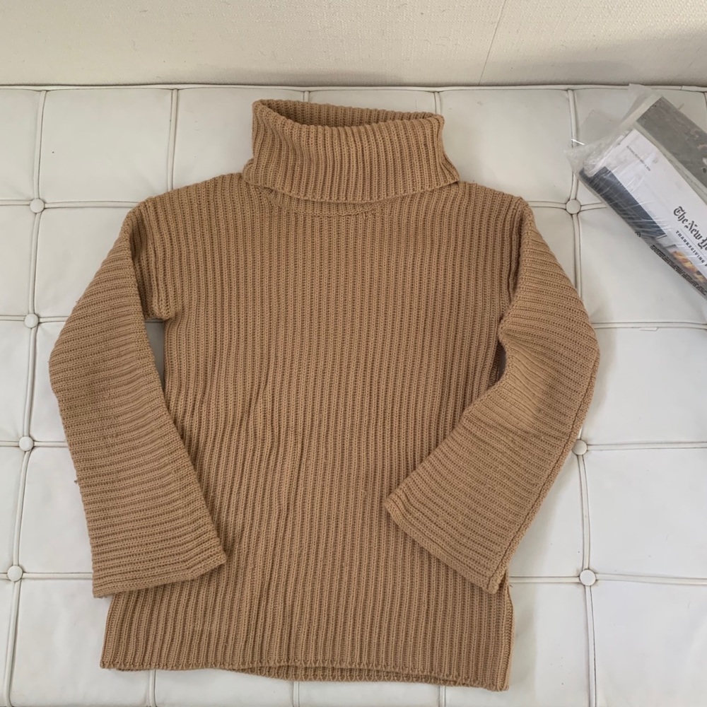 Cozy J CREW Camel Wool Turtleneck 🐪